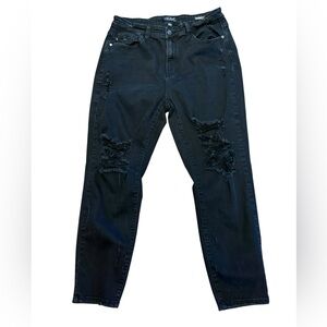 Judy Blue Distressed Black Womens 13/31 x 27.5” Boyfriend Fit Jeans